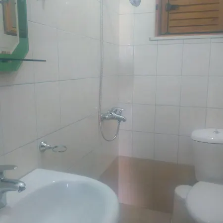 Sinani Ksamil Villa *